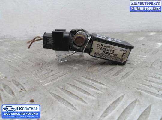 Датчик удара (Airbag) на Mazda 6 I (GG)
