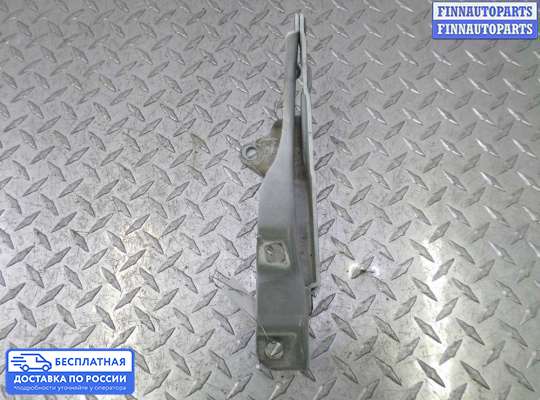 Петля капота на Hyundai Sonata VI (YF)