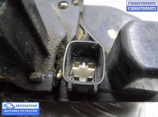 Замок боковой двери на Jeep Grand Cherokee III (WK, WH)