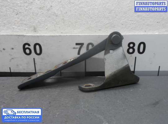 Петля капота на Honda Ridgeline