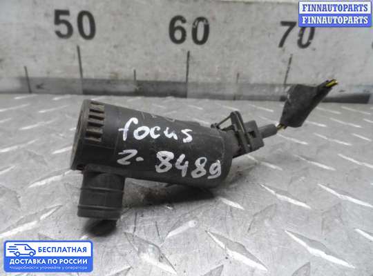 Моторчик (насос) омывателя на Ford Focus I
