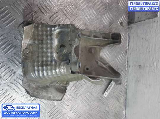 Кронштейн ДВС (лапа) на Audi A6 (C7)