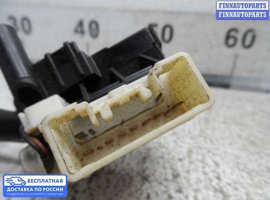 Подрулевой переключатель на Pontiac Vibe