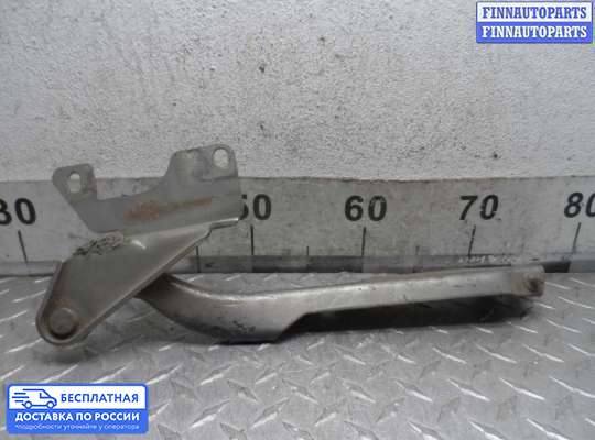 Петля капота на Chrysler Concorde / LHS II