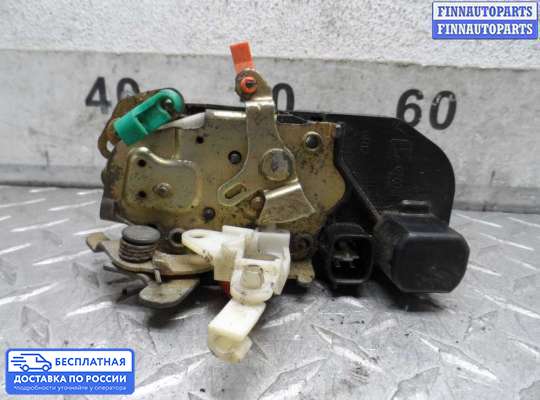 Замок боковой двери на Dodge Stratus II