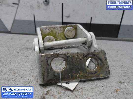 Петля крышки багажника на Opel Antara