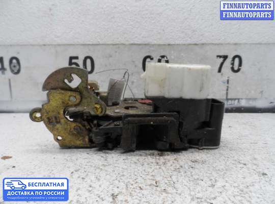 Замок боковой двери на Chevrolet Trailblazer I (GMT800)