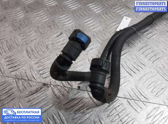 Патрубок (трубка, шланг) на Volkswagen Transporter T5