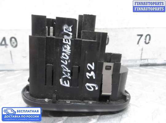 Переключатель света на Ford Explorer III (U152)