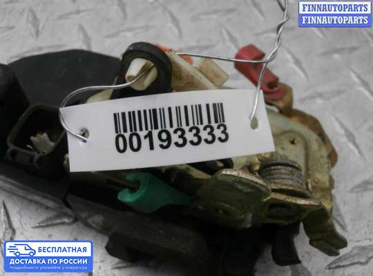 Замок боковой двери на Chrysler 300M