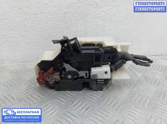 Замок боковой двери на Volkswagen Touareg I (7L)