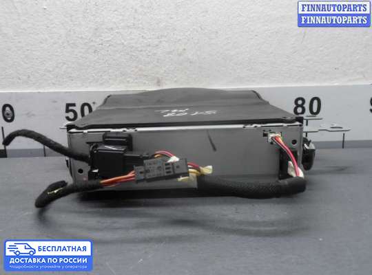 CD-чейнджер на Mercedes-Benz ML (W164)