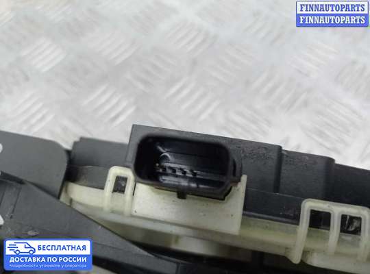 Замок боковой двери на Ford Explorer V (U502)