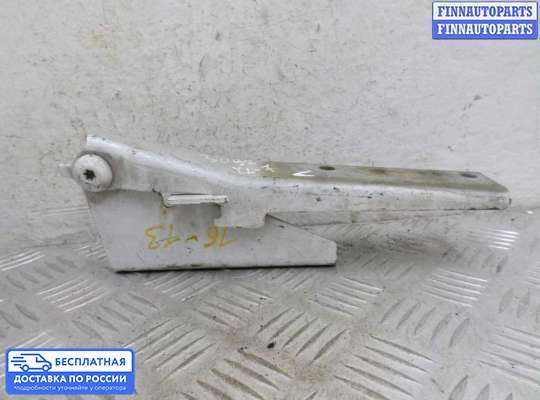 Петля капота на Suzuki XL7 II