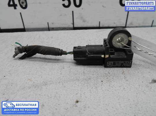 Датчик удара (Airbag) на Ford Fiesta VI