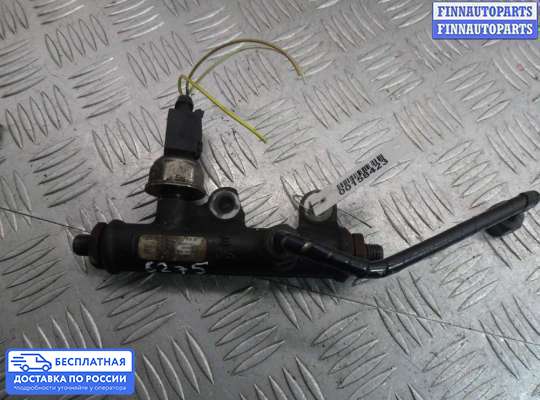 Рампа (рейка) топливная на Jaguar S-Type