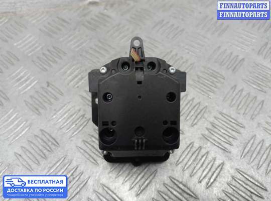 Кнопки на Mercedes-Benz GLK (X204)