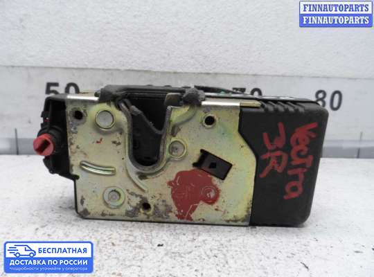 Замок боковой двери на Opel Vectra B
