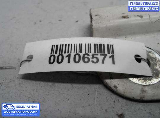 Петля капота на Ford Explorer IV (U251)