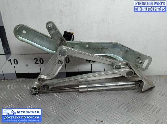 Петля крышки багажника на Volkswagen Phaeton (3D)