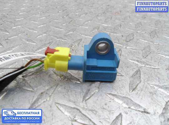 Датчик удара (Airbag) на Volkswagen Jetta VI (1B)
