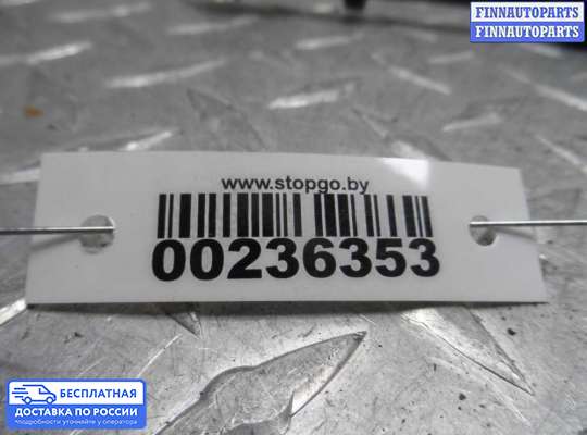 Амортизатор крышки багажника на Infiniti G (V35)