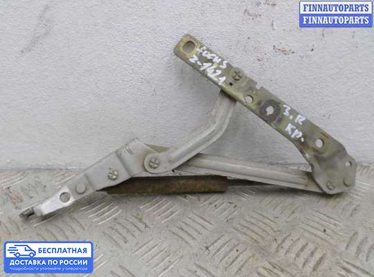 Петля крышки багажника на Ford Focus I