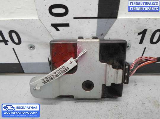 ЭБУ PDC (электронный блок управления парктрониками) на Mitsubishi Pajero IV