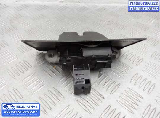 Замок багажника на Volvo S60 II | V60 (P3)