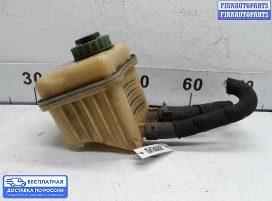 Бачок гидроусилителя на Audi Q7 (4L)