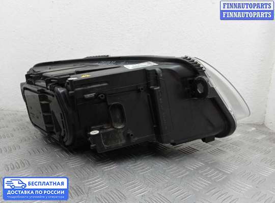 Фара передняя на Audi A6 (C6)