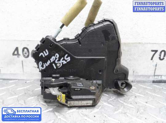 Замок боковой двери на Toyota Camry XV40