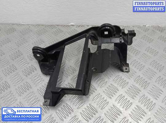 Кронштейн фары на BMW X5 (E53)