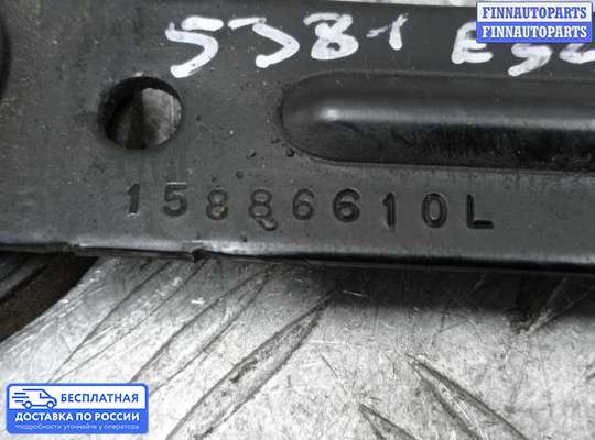 Петля капота на Chevrolet Tahoe (GMT900)