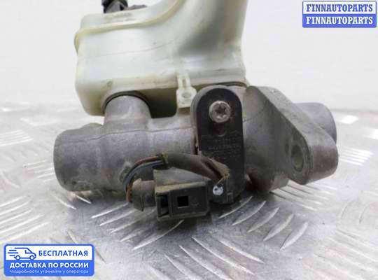 Главный тормозной цилиндр (ГТЦ) на Volkswagen Sharan I (7M)