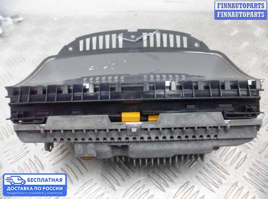 Дисплей бортового компьютера на BMW 7 (E65/E66)