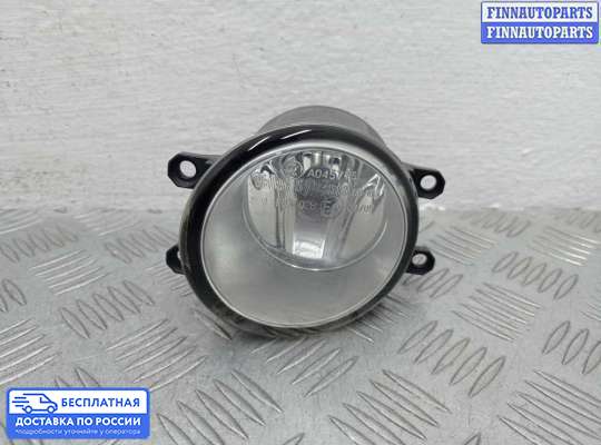 Фара противотуманная (ПТФ) на Toyota Camry XV40