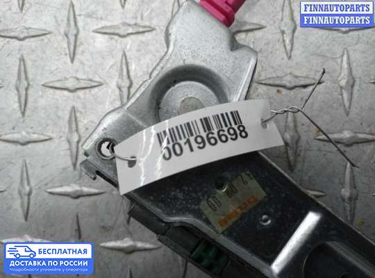 Стеклоподъемник электрический на Audi A8 (D2, 4D)