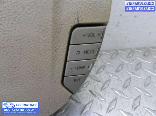 Подушка безопасности водителя (AirBag) на Lincoln Navigator II (U228)