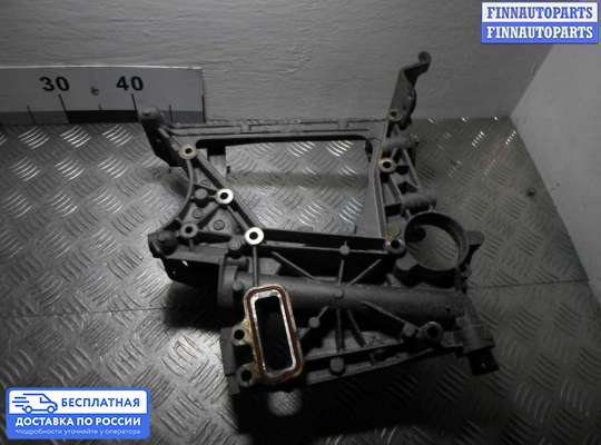 Крышка двигателя боковая на Mercedes-Benz GLC (X253/C253)