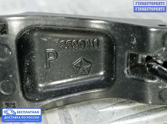 Поводок дворника на Jeep Grand Cherokee IV (WK2)