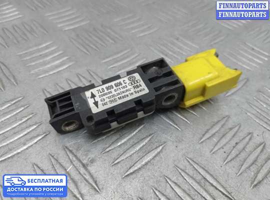 Датчик удара (Airbag) на Volkswagen Phaeton (3D)
