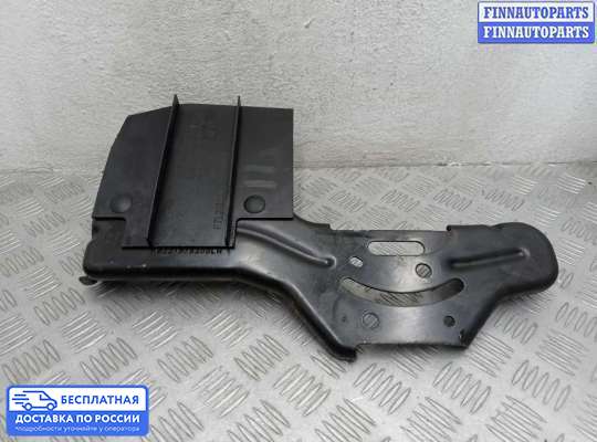 Кронштейн бампера на Infiniti QX56 (JA60)