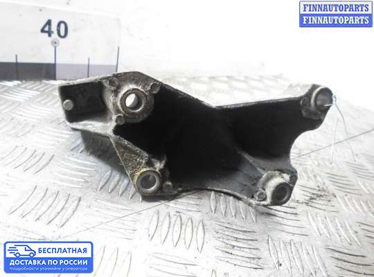 Кронштейн ДВС (лапа) на Audi A4 (8E/8H, B6)