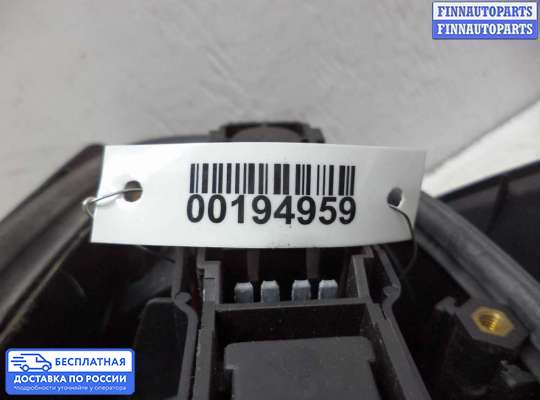 Фонарь задний на Renault Laguna I