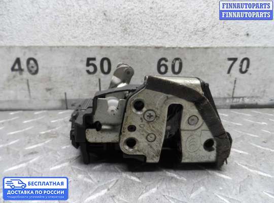 Замок боковой двери на Toyota Camry XV40