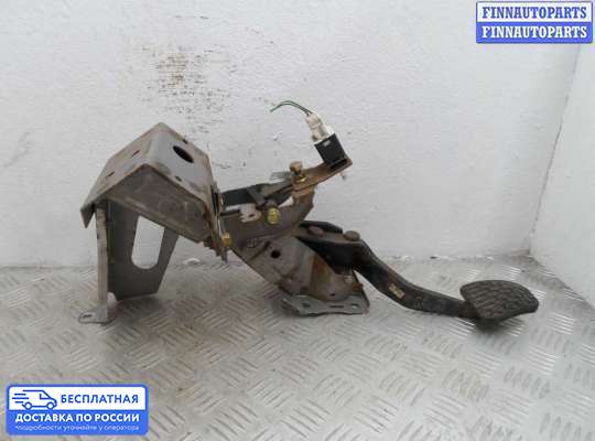 Педальный узел (педаль) на Mazda 6 I (GG)