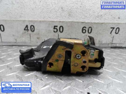 Замок боковой двери на Toyota Camry XV40
