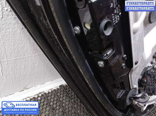 Петля двери на Audi A8 (D3, 4E)