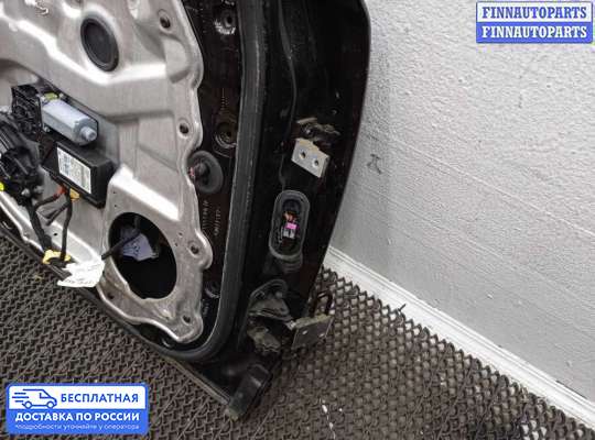 Петля двери на Audi A8 (D3, 4E)